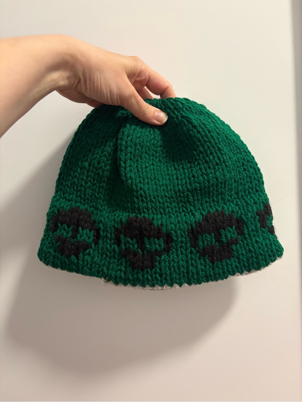 NEW! Men’s Green Knit Skull Beanie